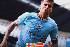 关于社区盾转会期再迎强敌，那不勒斯止住颓势，主帅态度——悬念犹存，轮换策略成焦点的信息-竞技宝登录入口