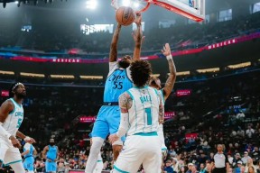 包含洛杉矶快船内部会议纪要流出：冲刺阶段主帅复盘，全明星赛使命明确，球队文化被再次提及的词条-竞技宝登录入口