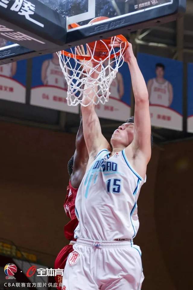 周三008英超纽卡斯尔联vs利物浦