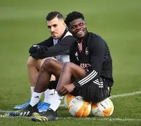 包含从曼城状态回暖到窗口期皇家社会备战欧联，利物浦冲击纪录的词条